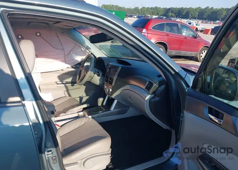 2012 Subaru Forester Limited z USA, uszkodzony, nr VIN JF2SHAEC2CH448015